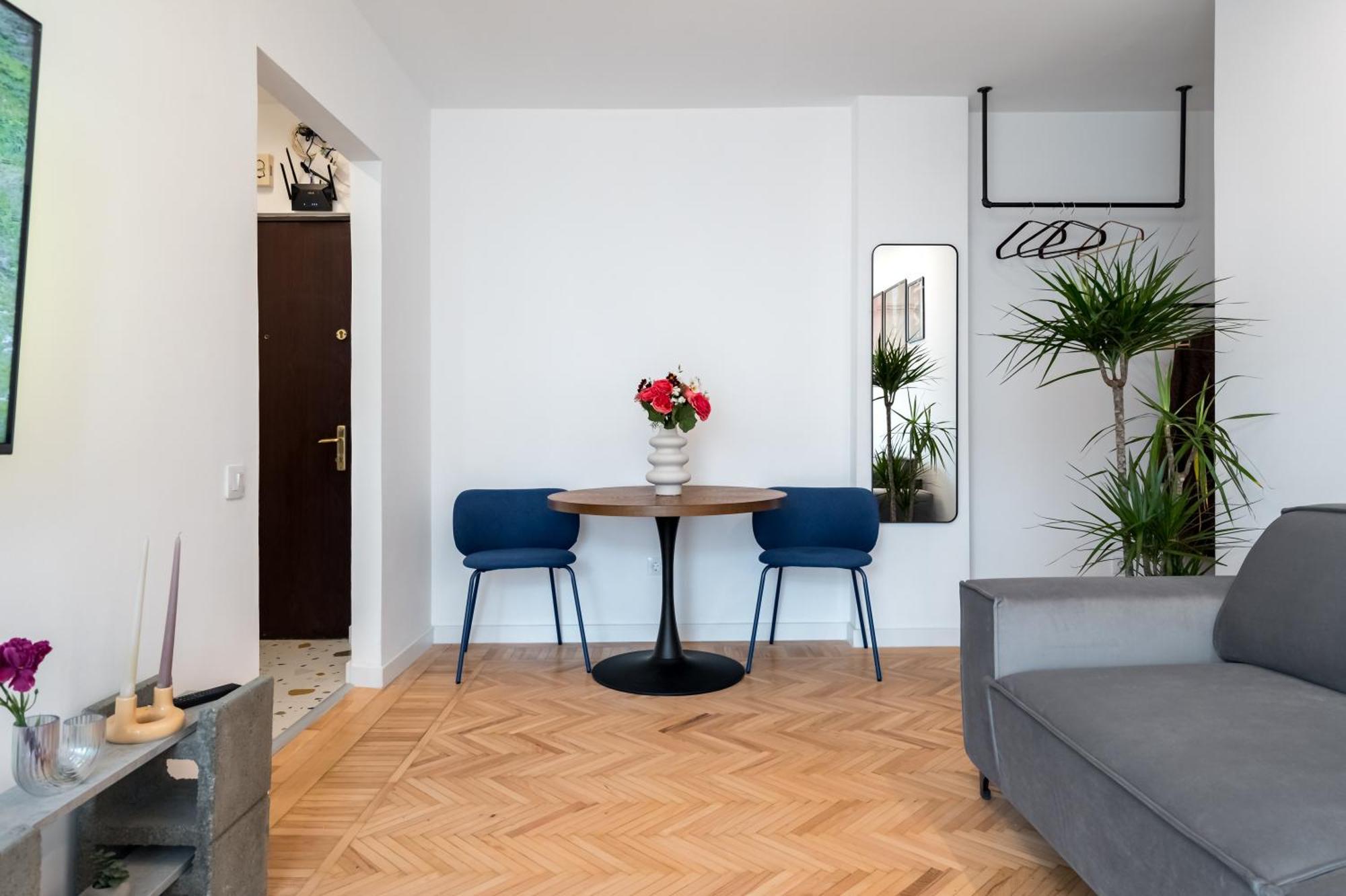 Central Aesthetic Apartment Bucareste Exterior foto